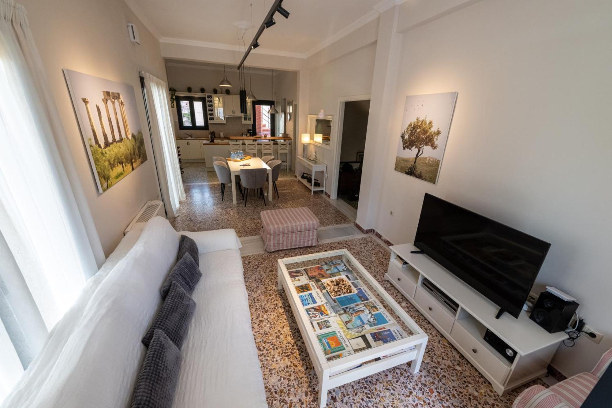 The Mansion - Kalamata Mediterranean Villas Exterior photo